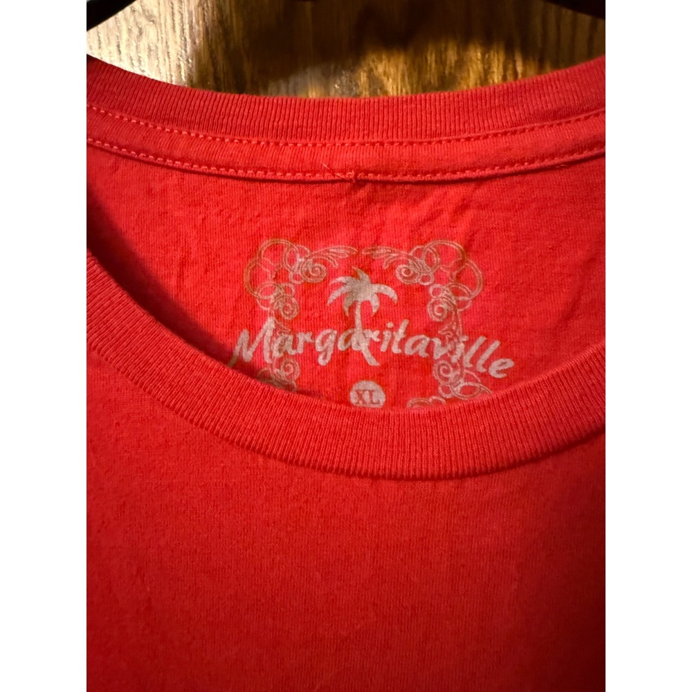 Margaritaville Christmas T-Shirt Womens XL Red Holiday Floral Graphic Cotton Tee - Picture 3 of 5